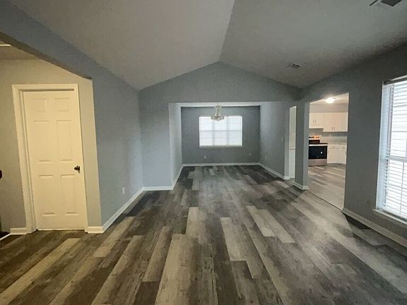5th image of 4351 E Meadow Dr