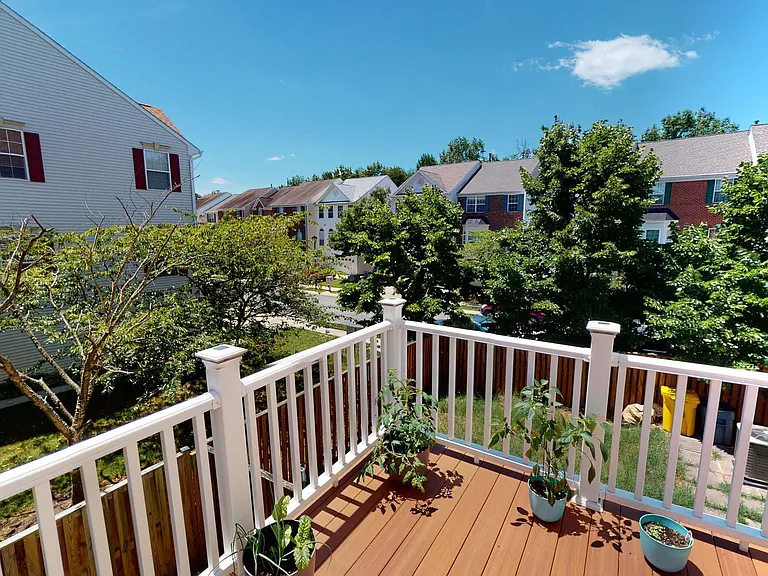 719 Summertime Dr — Photo 19