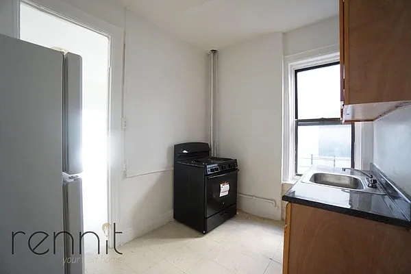 Rented by Rennit Inc. | media 18