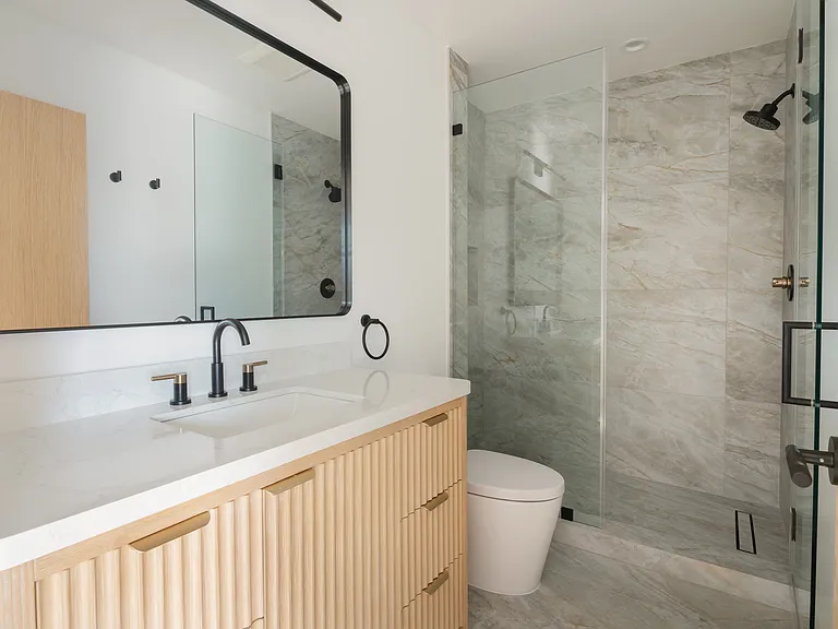 1931 Sunset Plaza Dr #1/2 — Photo 8