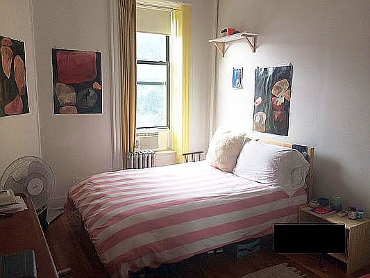 4th image of 623 Willoughby Ave #3A