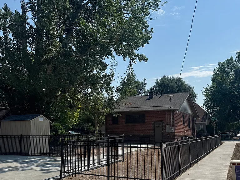 491 S Franklin St — Photo 22