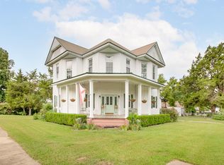 200 S Main Ave, Demopolis, AL 36732