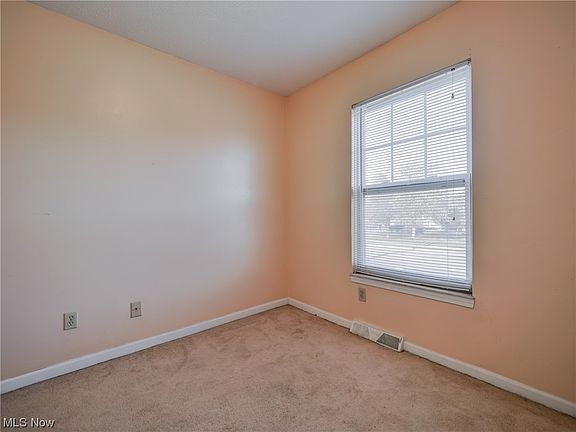 3rd image of 7321 Otis Ct