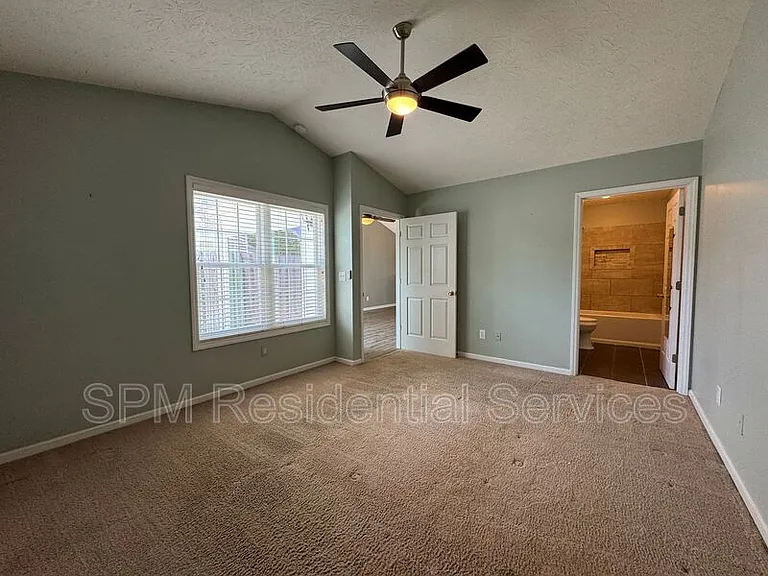 723 Sunseeker Dr — Photo 10