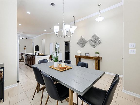 3rd image of 3814 Raintree Village Dr