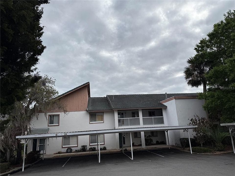 1st image of 607 COUNTRY LANE NE #607