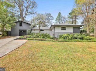 2037B Lively Ridge Rd NE, Atlanta, GA 30329