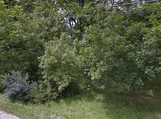 3145 Weber Dr, Barberton, OH 44203