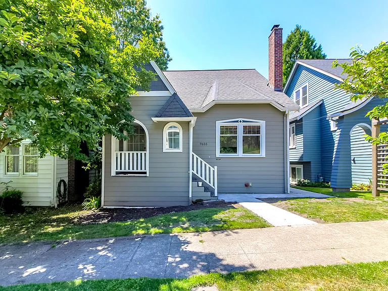 7655 Latona Ave NE — Photo 30