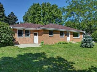 949 N Stanford St, Port Washington, WI