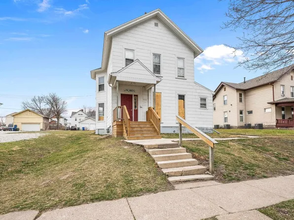 320 E 14th St, Davenport, IA 52803
