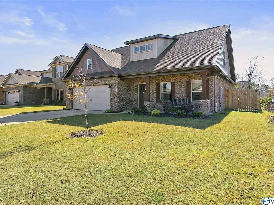 1st image of 2535 Celia Ct SW