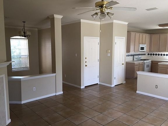 5th image of 17504 Lake Pines Dr