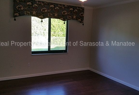 2nd image of 2021 Mission Valley Blvd