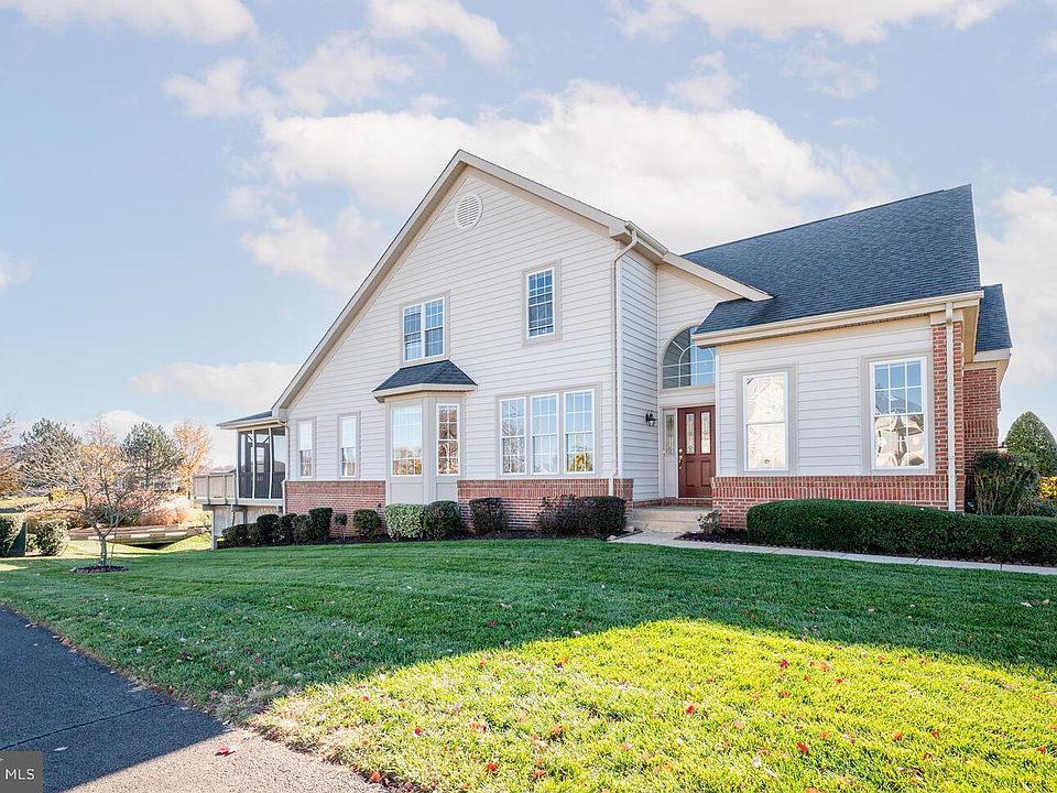 1st image of 13692 Heritage Valley Way