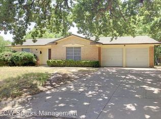 6332 Melinda Dr, Forest Hill, TX 76119