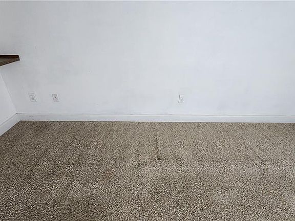 2nd image of 286 Lee Road 2086