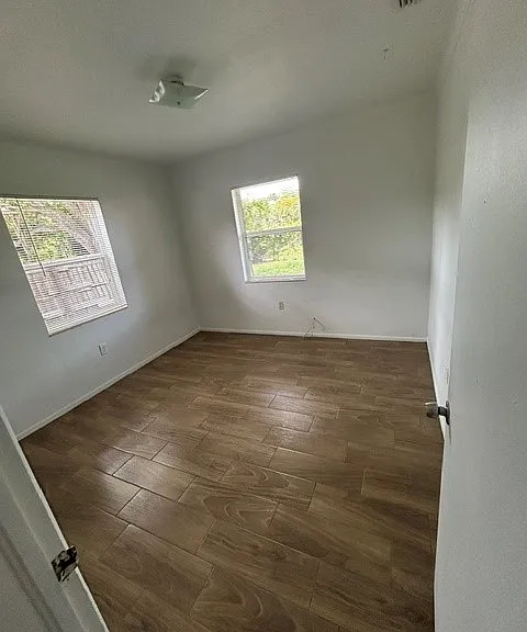 980 Osborne Dr #1 — Photo 10