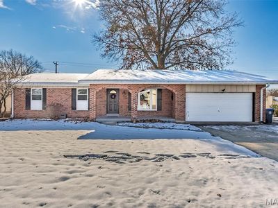 14 S Joyce Ellen Way, Saint Peters, MO, 63376