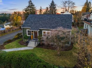 1406 SW Freeman St, Portland, OR 97219