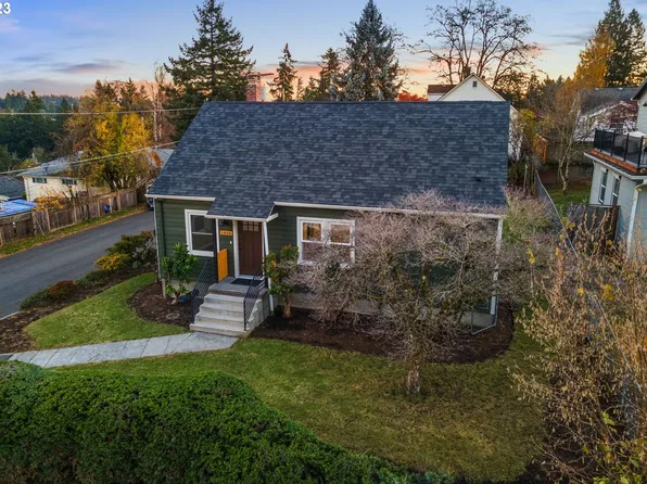 1406 SW Freeman St, Portland, OR 97219