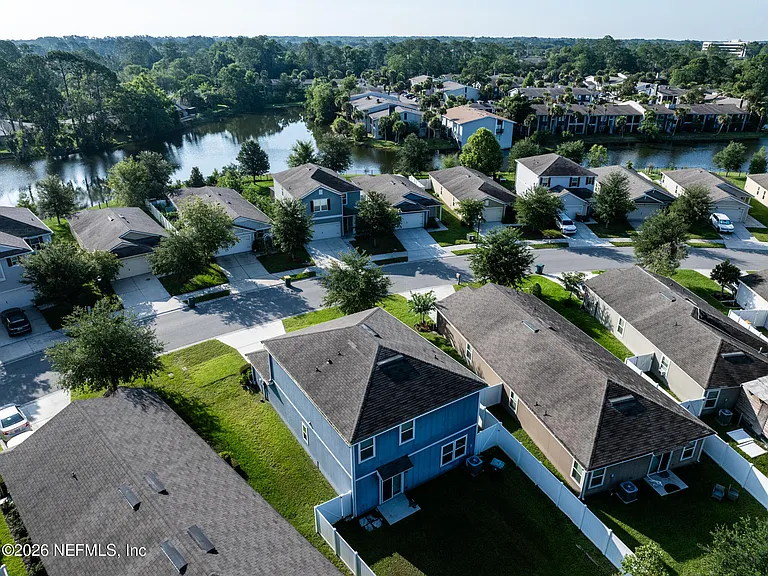 8279 Meadow Walk Ln — Photo 40