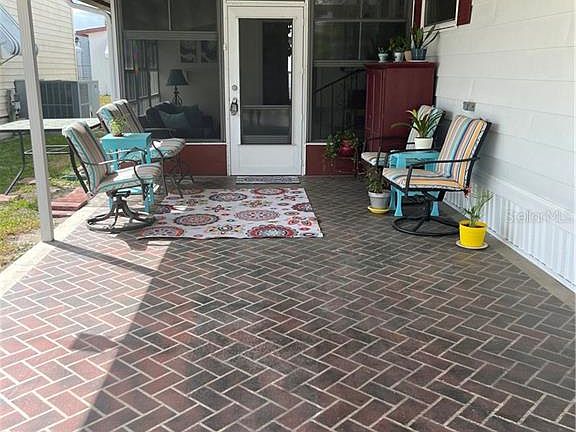 2nd image of 4240 Rolling Oaks Dr