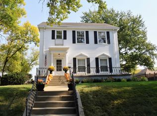 2932 Jackson St, Sioux City, IA 51104