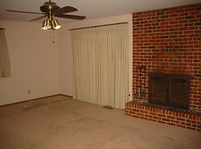 3rd image of 2649 Brentwood Dr