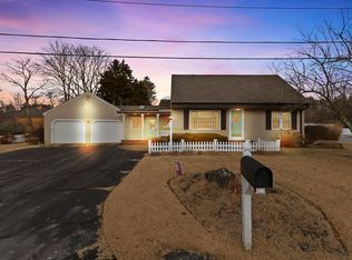 28 Gem Cir, Raynham, MA 02767