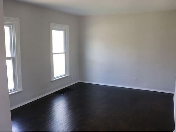 3rd image of 503 Nicolet Blvd