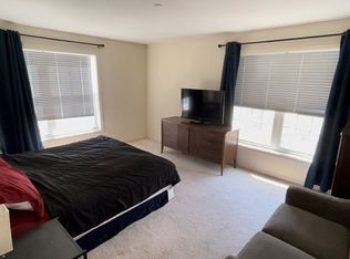 4 Lowe St UNIT 101, Norwalk, CT 06854