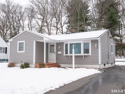 15 Robbin Road, Enfield, CT, 06082