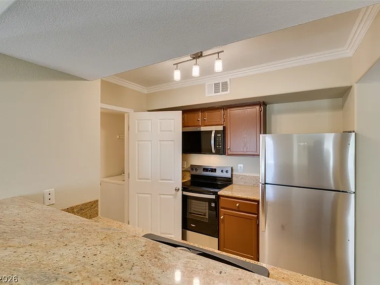 7255 W Sunset Rd #2067 — Photo 23