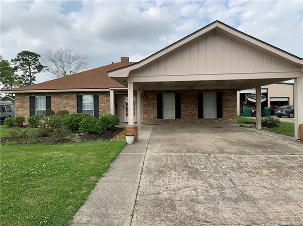 1026 Live Oak St, Westlake, LA 70669