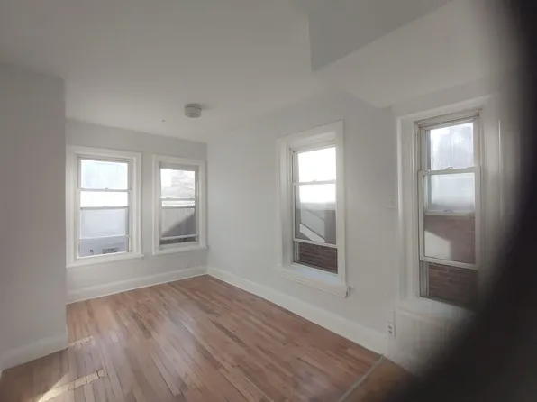 430 N 39th St Floor 2, Philadelphia, PA 19104