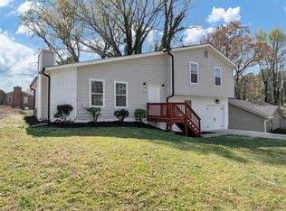 3690 Darrah Way SW, Atlanta, GA 30331