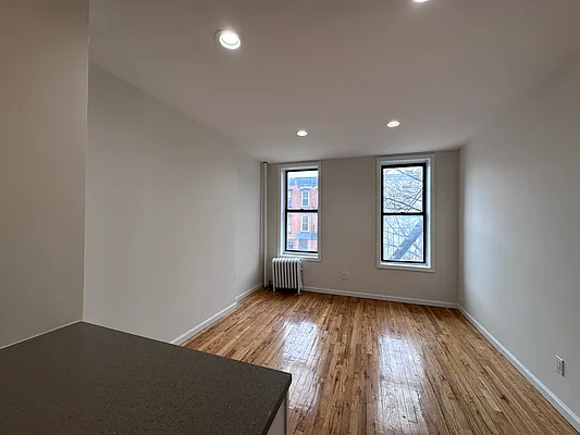 Rented by Ovation Properties, LLC | media 5