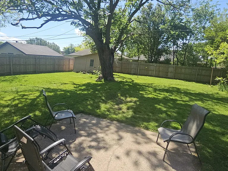 3603 Briscoe St — Photo 19