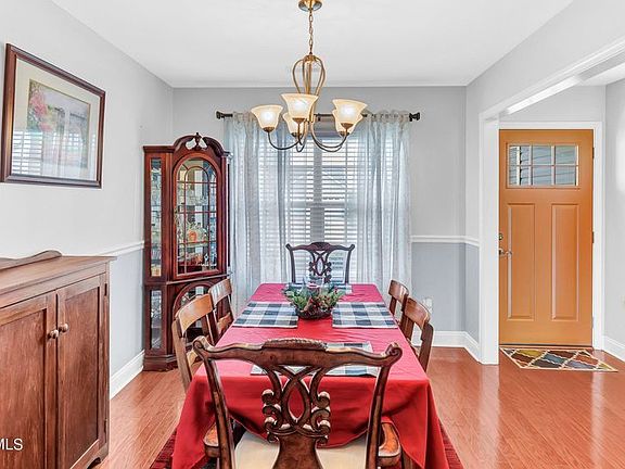 2nd image of 2606 Ravens Glass Ct