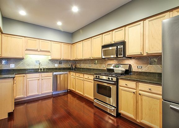 5th image of 1675 Mill St APT 501