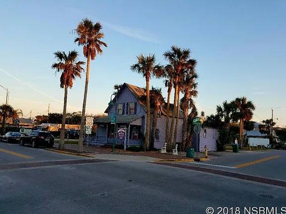 401 Flagler Ave New Smyrna Beach Fl Zillow