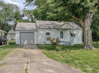 13015 12th St, Grandview, MO 64030