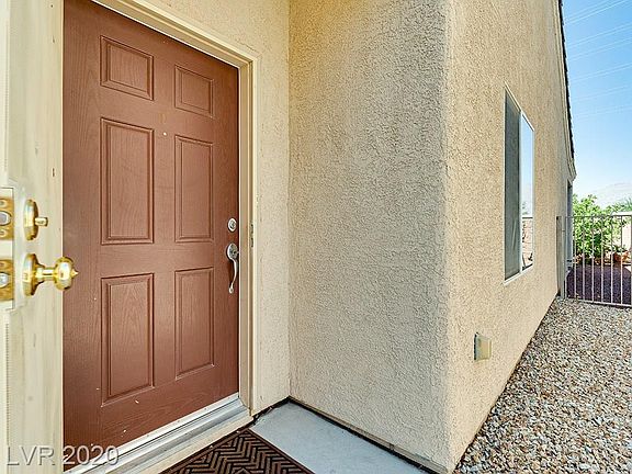 4th image of 2416 Willow Wren Dr
