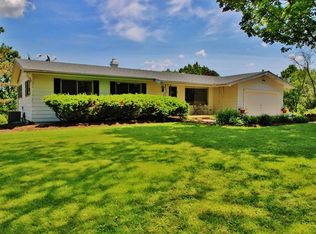 212 N Ridge Rd, McHenry, IL 60050