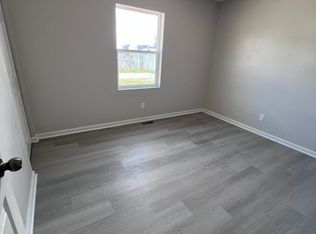 7932 N Miller St #7, Columbus, IN 47203