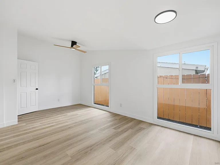2828 Mission Village Dr — Photo 15