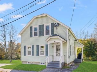 17 Francis St, Coventry, RI 02816
