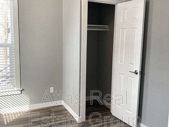 4th image of 1213-1219 12th St Unit 8